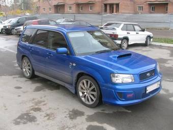 2004 Subaru Forester Photos