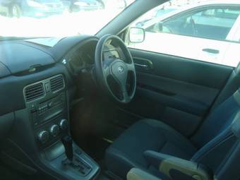 2004 Subaru Forester Pictures