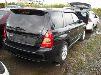 2004 Subaru Forester Pictures