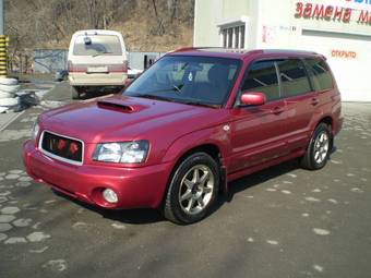 2004 Subaru Forester Photos