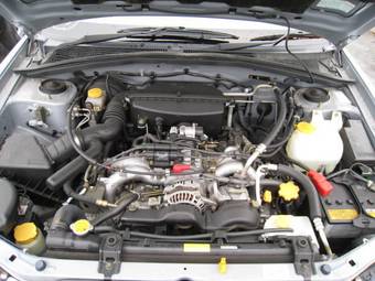 2004 Subaru Forester Pics