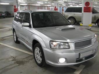 2004 Subaru Forester Photos