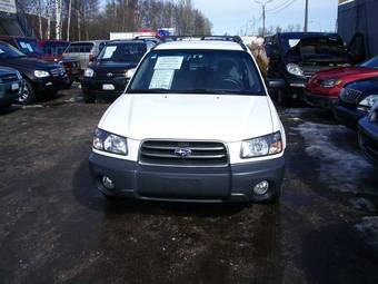 2004 Subaru Forester Pictures