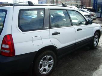 2004 Subaru Forester Photos