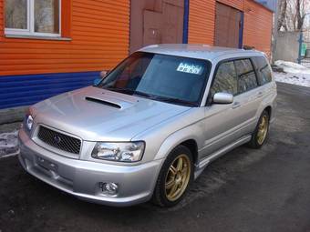 2004 Subaru Forester Photos