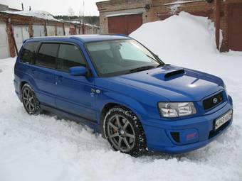 2004 Subaru Forester Photos