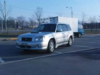 2004 Subaru Forester Photos