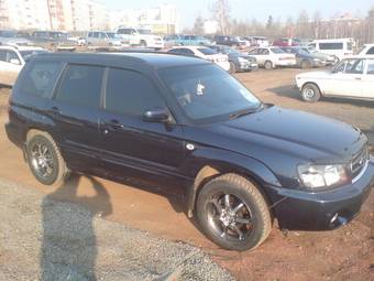 2004 Subaru Forester Photos