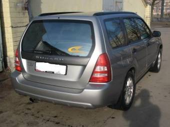 2004 Subaru Forester Photos