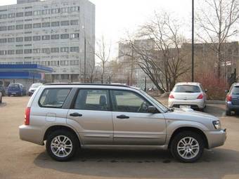 2004 Subaru Forester Pictures