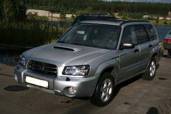 2004 Subaru Forester Photos