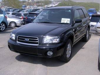 2004 Subaru Forester Photos