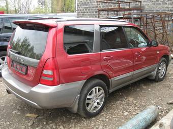 2004 Subaru Forester Photos