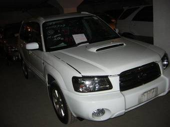 2004 Subaru Forester Photos