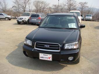 2004 Subaru Forester Photos