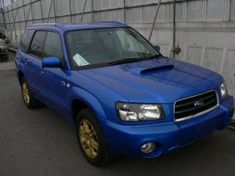 2004 Subaru Forester Photos