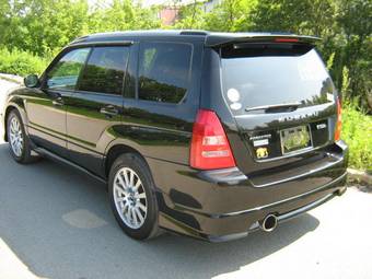 2004 Subaru Forester Pictures