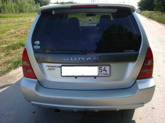 2004 Subaru Forester Pictures