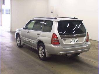 2004 Subaru Forester Pictures