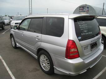 2004 Subaru Forester Photos
