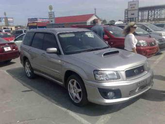 2004 Subaru Forester Photos