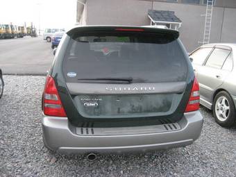 2004 Subaru Forester Photos