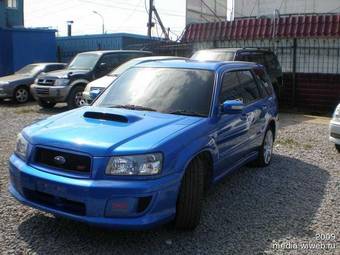 2004 Subaru Forester Pictures