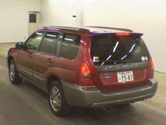 2004 Subaru Forester Pictures