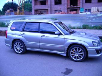 2004 Subaru Forester Photos