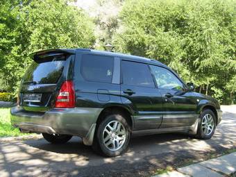 2004 Subaru Forester Pictures