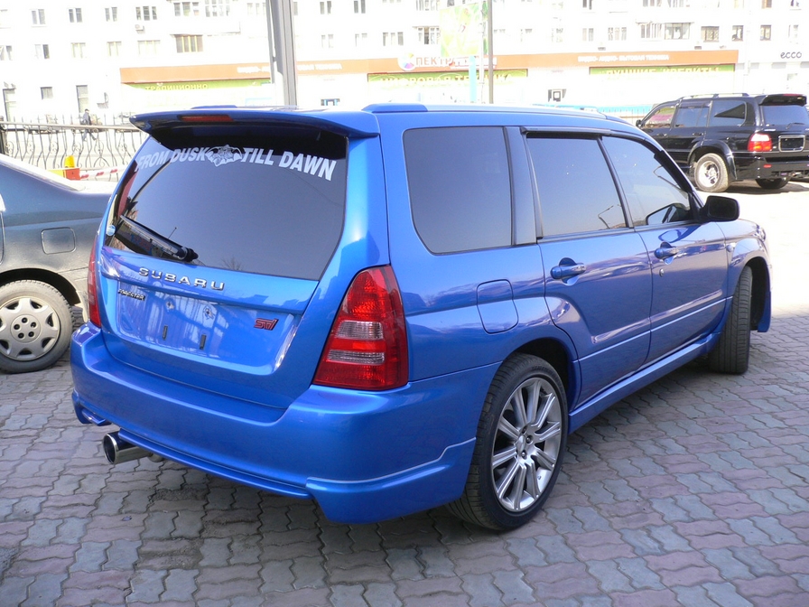 2005 Subaru Forester Pictures