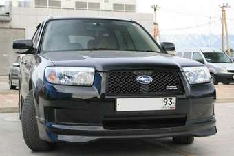 2005 Subaru Forester Pictures