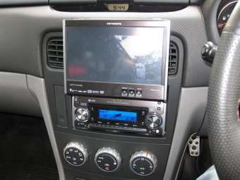 2005 Subaru Forester Pictures