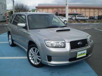 2005 Subaru Forester Photos