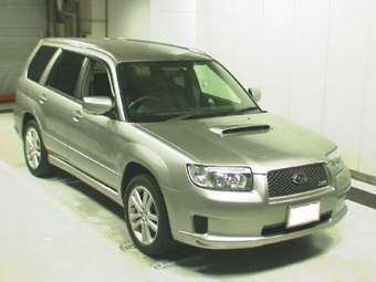 2005 Subaru Forester Photos