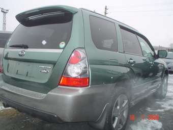 2005 Subaru Forester Photos