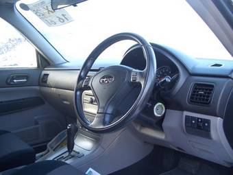 2005 Subaru Forester Wallpapers