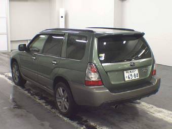 2005 Subaru Forester Pictures