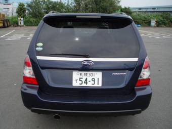 2005 Subaru Forester Photos