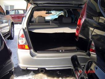 2005 Subaru Forester Photos