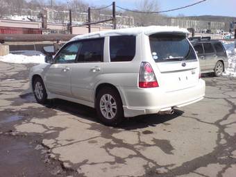 2005 Subaru Forester Pictures