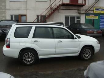 2005 Subaru Forester Photos