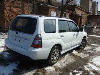 2005 Subaru Forester Photos
