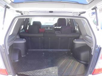 2005 Subaru Forester Photos