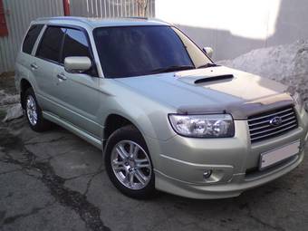 2005 Subaru Forester Photos