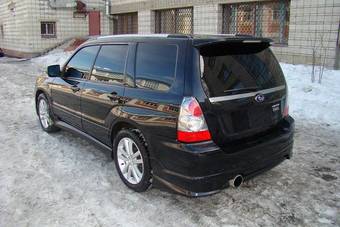 2005 Subaru Forester Photos