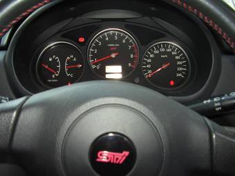 2005 Subaru Forester Images
