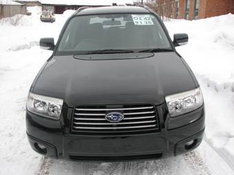 2005 Subaru Forester Pictures