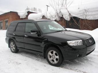 2005 Subaru Forester Pics