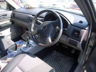 2005 Subaru Forester Pictures